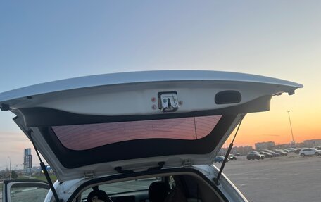 Mitsubishi Outlander III рестайлинг 3, 2014 год, 1 450 000 рублей, 14 фотография