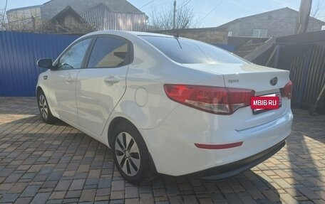 KIA Rio III рестайлинг, 2016 год, 1 240 000 рублей, 4 фотография