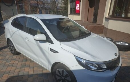 KIA Rio III рестайлинг, 2016 год, 1 240 000 рублей, 3 фотография