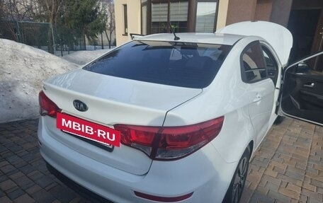 KIA Rio III рестайлинг, 2016 год, 1 240 000 рублей, 5 фотография