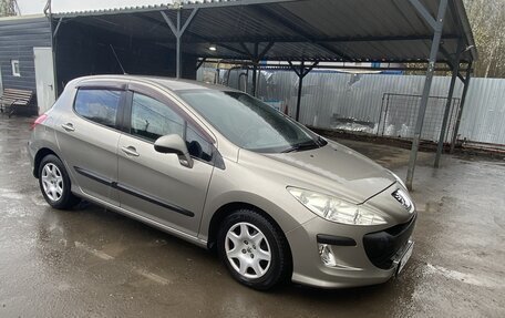 Peugeot 308 II, 2011 год, 580 000 рублей, 2 фотография