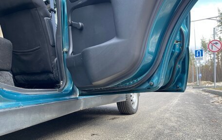 Suzuki Ignis II (HR), 2004 год, 385 000 рублей, 14 фотография