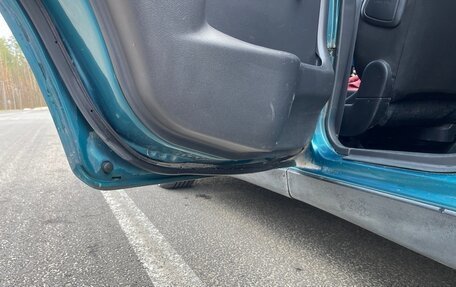 Suzuki Ignis II (HR), 2004 год, 385 000 рублей, 16 фотография