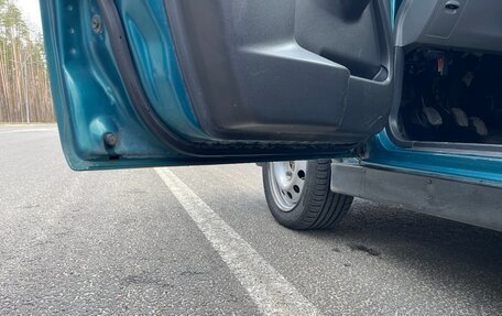 Suzuki Ignis II (HR), 2004 год, 385 000 рублей, 15 фотография