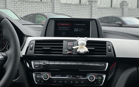 BMW 3 серия, 2018 год, 2 350 000 рублей, 21 фотография