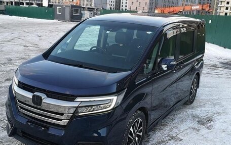 Honda Stepwgn IV, 2021 год, 1 980 000 рублей, 12 фотография