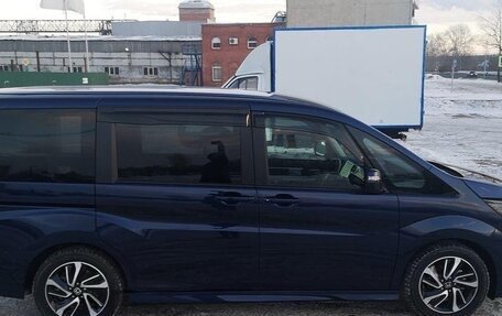 Honda Stepwgn IV, 2021 год, 1 980 000 рублей, 9 фотография