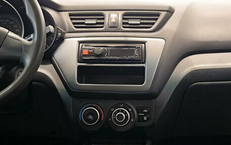 KIA Rio III рестайлинг, 2014 год, 699 000 рублей, 19 фотография