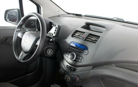 Chevrolet Spark III, 2012 год, 635 000 рублей, 4 фотография