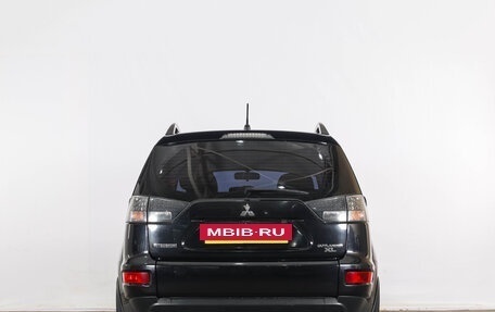 Mitsubishi Outlander III рестайлинг 3, 2011 год, 1 099 000 рублей, 6 фотография