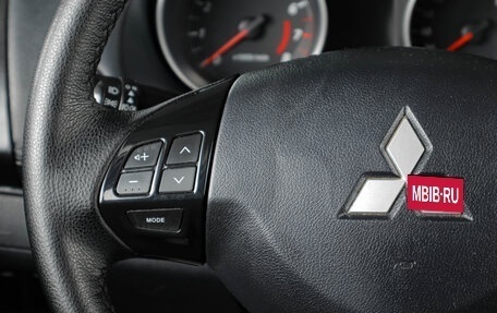 Mitsubishi Outlander III рестайлинг 3, 2011 год, 1 099 000 рублей, 15 фотография