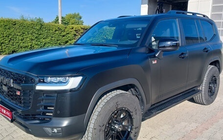 Toyota Land Cruiser, 2023 год, 9 500 000 рублей, 1 фотография