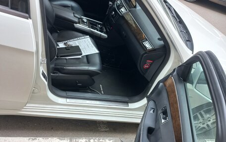 Mercedes-Benz E-Класс, 2012 год, 1 520 000 рублей, 10 фотография