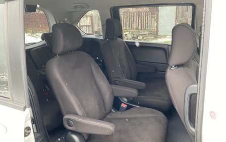 Honda Freed I, 2014 год, 1 250 000 рублей, 2 фотография