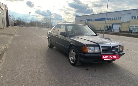 Mercedes-Benz 190 (W201), 1986 год, 180 000 рублей, 3 фотография