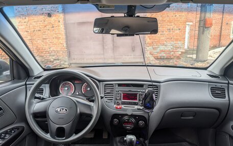 KIA Rio III рестайлинг, 2011 год, 495 000 рублей, 28 фотография