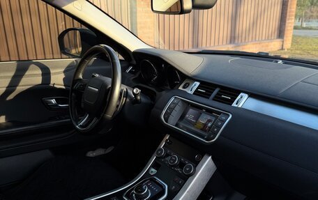 Land Rover Range Rover Evoque I, 2017 год, 2 500 000 рублей, 9 фотография