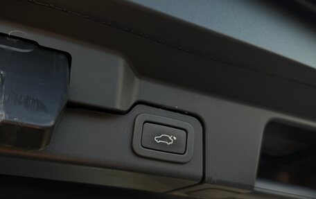 Land Rover Range Rover Evoque I, 2017 год, 2 500 000 рублей, 10 фотография