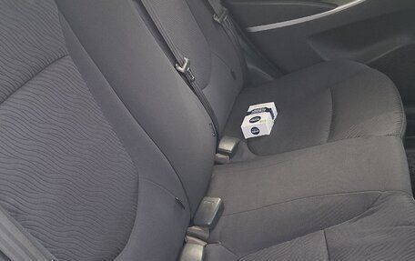 Hyundai Solaris II рестайлинг, 2013 год, 1 100 000 рублей, 8 фотография