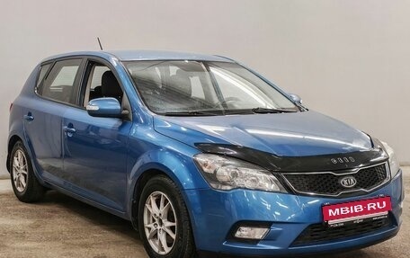 KIA cee'd I рестайлинг, 2011 год, 750 000 рублей, 3 фотография