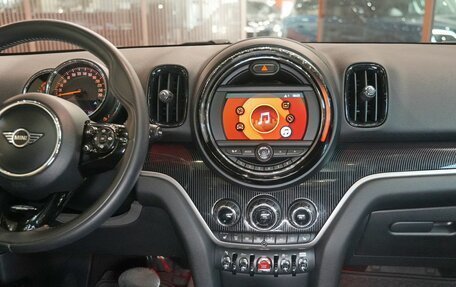 MINI Countryman II (F60), 2020 год, 3 000 000 рублей, 12 фотография