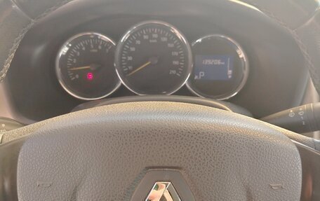 Renault Logan II, 2016 год, 760 000 рублей, 9 фотография