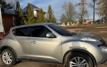 Nissan Juke II, 2011 год, 870 000 рублей, 7 фотография