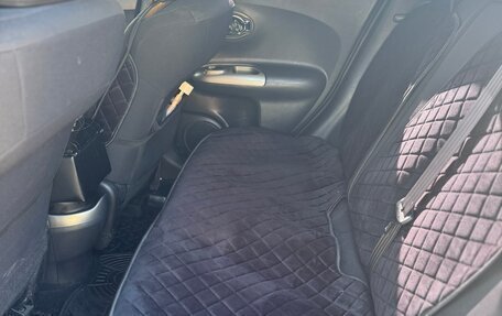 Nissan Juke II, 2011 год, 870 000 рублей, 11 фотография