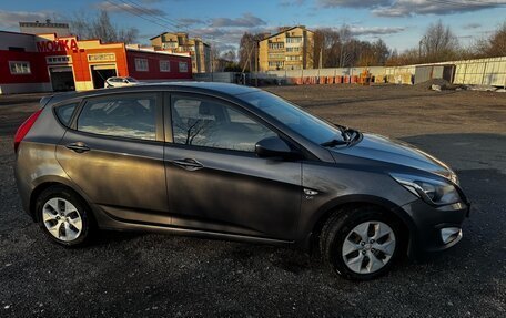 Hyundai Solaris II рестайлинг, 2015 год, 1 070 000 рублей, 4 фотография