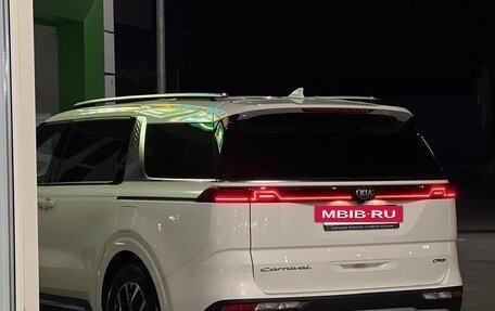 KIA Carnival, 2021 год, 3 900 000 рублей, 2 фотография