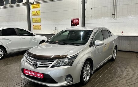 Toyota Avensis III рестайлинг, 2012 год, 1 300 000 рублей, 2 фотография