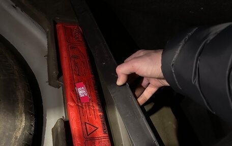 Toyota Avensis III рестайлинг, 2012 год, 1 300 000 рублей, 10 фотография