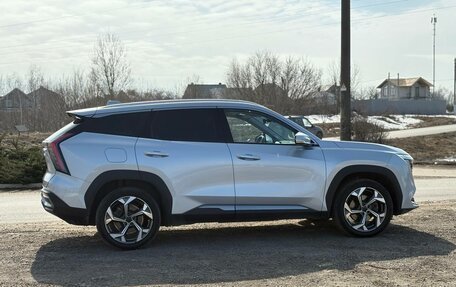 Geely Atlas, 2023 год, 2 600 000 рублей, 4 фотография