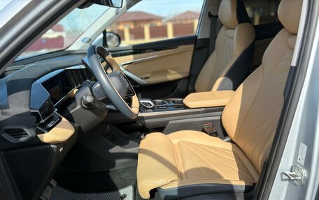 Geely Atlas, 2023 год, 2 600 000 рублей, 10 фотография