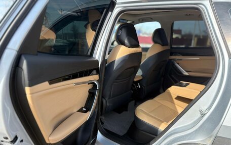 Geely Atlas, 2023 год, 2 600 000 рублей, 15 фотография