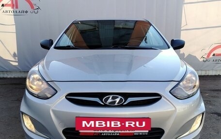Hyundai Solaris II рестайлинг, 2012 год, 649 000 рублей, 5 фотография