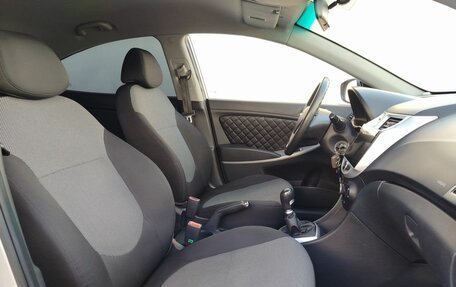 Hyundai Solaris II рестайлинг, 2012 год, 649 000 рублей, 12 фотография