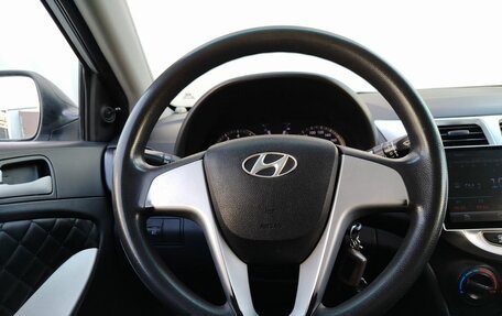 Hyundai Solaris II рестайлинг, 2012 год, 649 000 рублей, 14 фотография