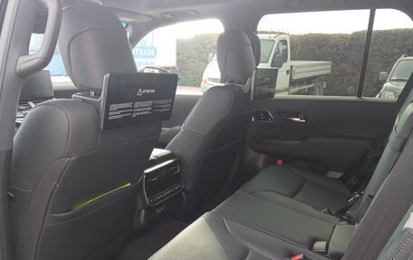 Toyota Land Cruiser, 2023 год, 9 500 000 рублей, 11 фотография
