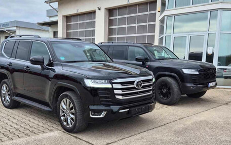 Toyota Land Cruiser, 2023 год, 9 500 000 рублей, 16 фотография