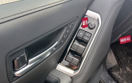 Toyota Land Cruiser, 2023 год, 9 500 000 рублей, 14 фотография