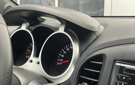 Nissan Juke II, 2011 год, 780 000 рублей, 9 фотография