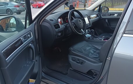 Volkswagen Touareg III, 2015 год, 2 970 000 рублей, 10 фотография