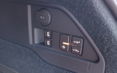 Volkswagen Touareg III, 2015 год, 2 970 000 рублей, 13 фотография