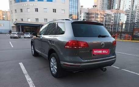 Volkswagen Touareg III, 2015 год, 2 970 000 рублей, 5 фотография
