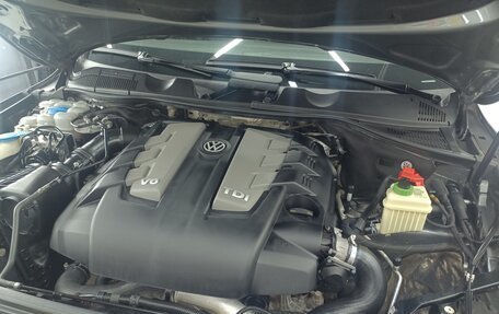 Volkswagen Touareg III, 2015 год, 2 970 000 рублей, 19 фотография