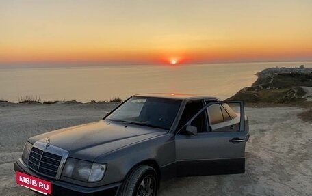 Mercedes-Benz W124, 1989 год, 400 000 рублей, 4 фотография