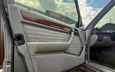 Mercedes-Benz W124, 1989 год, 400 000 рублей, 13 фотография