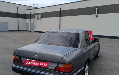 Mercedes-Benz W124, 1989 год, 400 000 рублей, 9 фотография