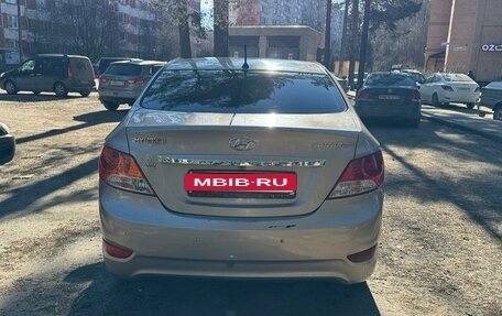 Hyundai Solaris II рестайлинг, 2012 год, 750 000 рублей, 8 фотография